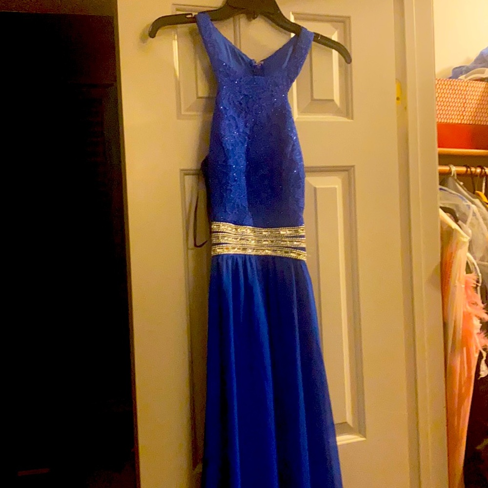 royal blue prom gown